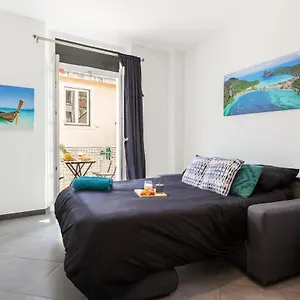 Little Phuket - Mourillon - Host , Toulon France