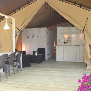 Holidays - Camping Des Arcades , Saint-Pantaléon France