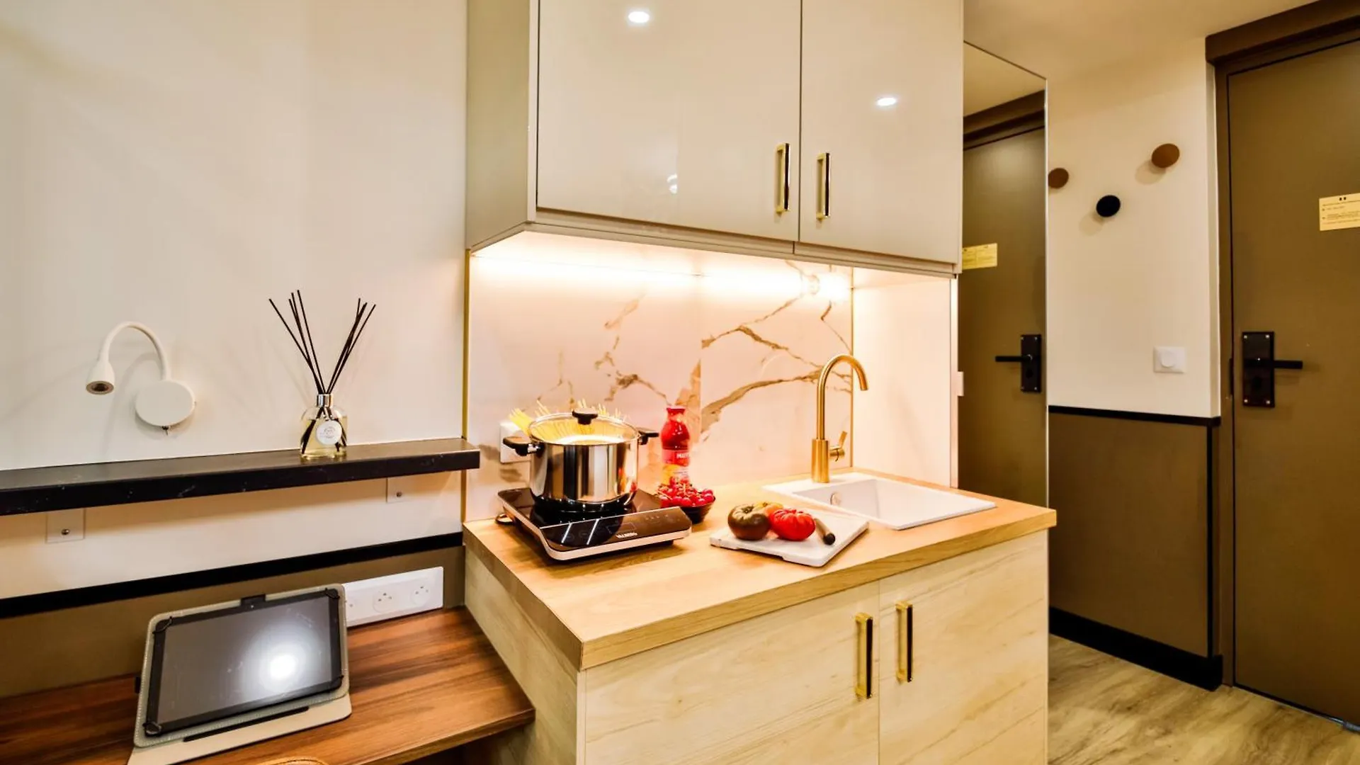 Ws Champs-Elysees - Daru Paris Apartment